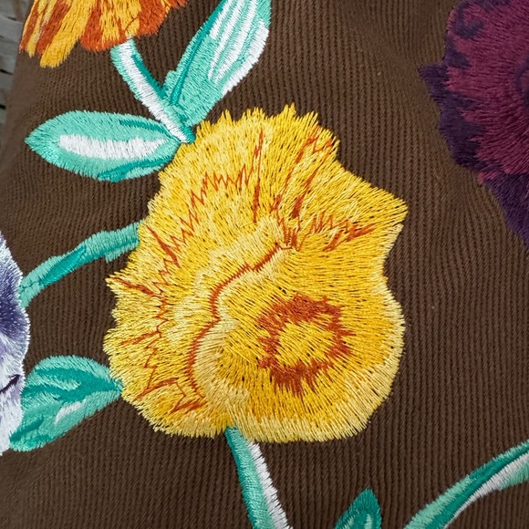 Taylor Swift surprise song piano jacket - Picture 4 of 5